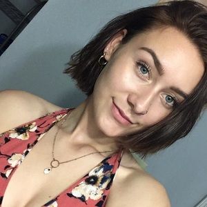 Meet your Posher, Alison